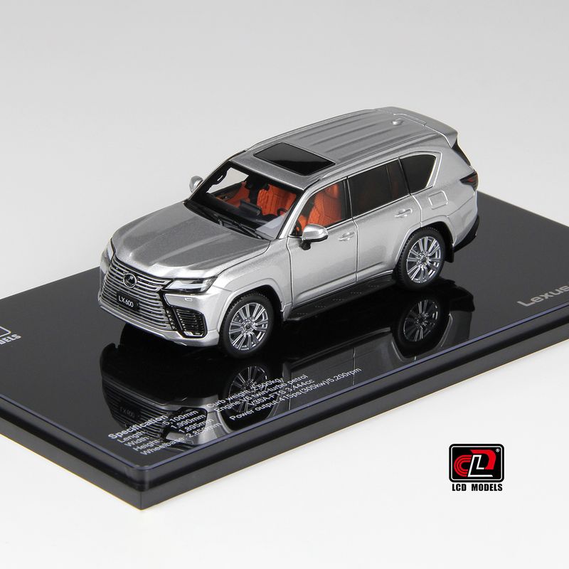 1:43 LCD Models - 2024 Lexus LX600 Silver