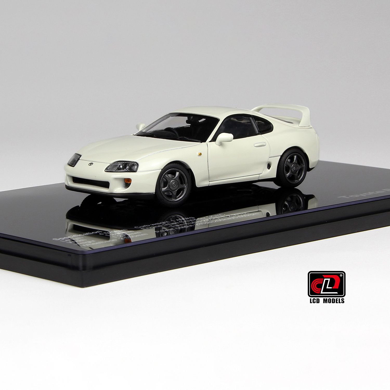 1:43 LCD Models - 1993 Toyota Supre MKIV (A80) Coupe White