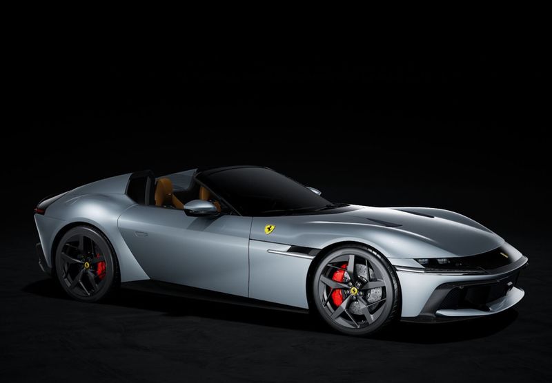 1:43 BBR - Ferrari 12Cilindri Spider Titanium Grey 1:43 BBR - Ferrari 12Cilindri Spider Titanium Grey