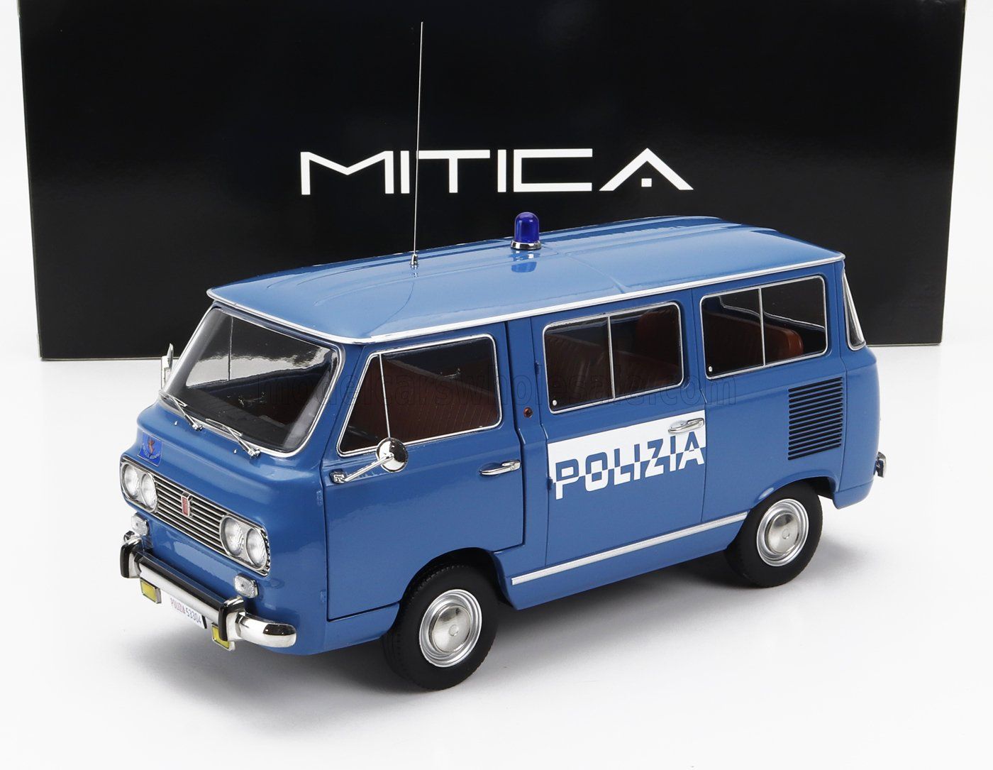 1:18 Mitica Diecast - 1970 Fiat 850 Familiare Polizia