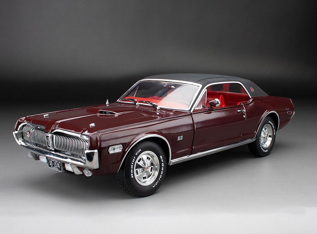 1:18 Sunstar - 1968 Mercury Cougar XR7G, black cherry