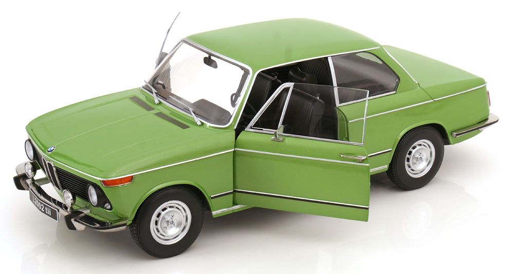 1:12 KK Scale - BMW L2002 tii 2.Serie 1974 grünmetallic
