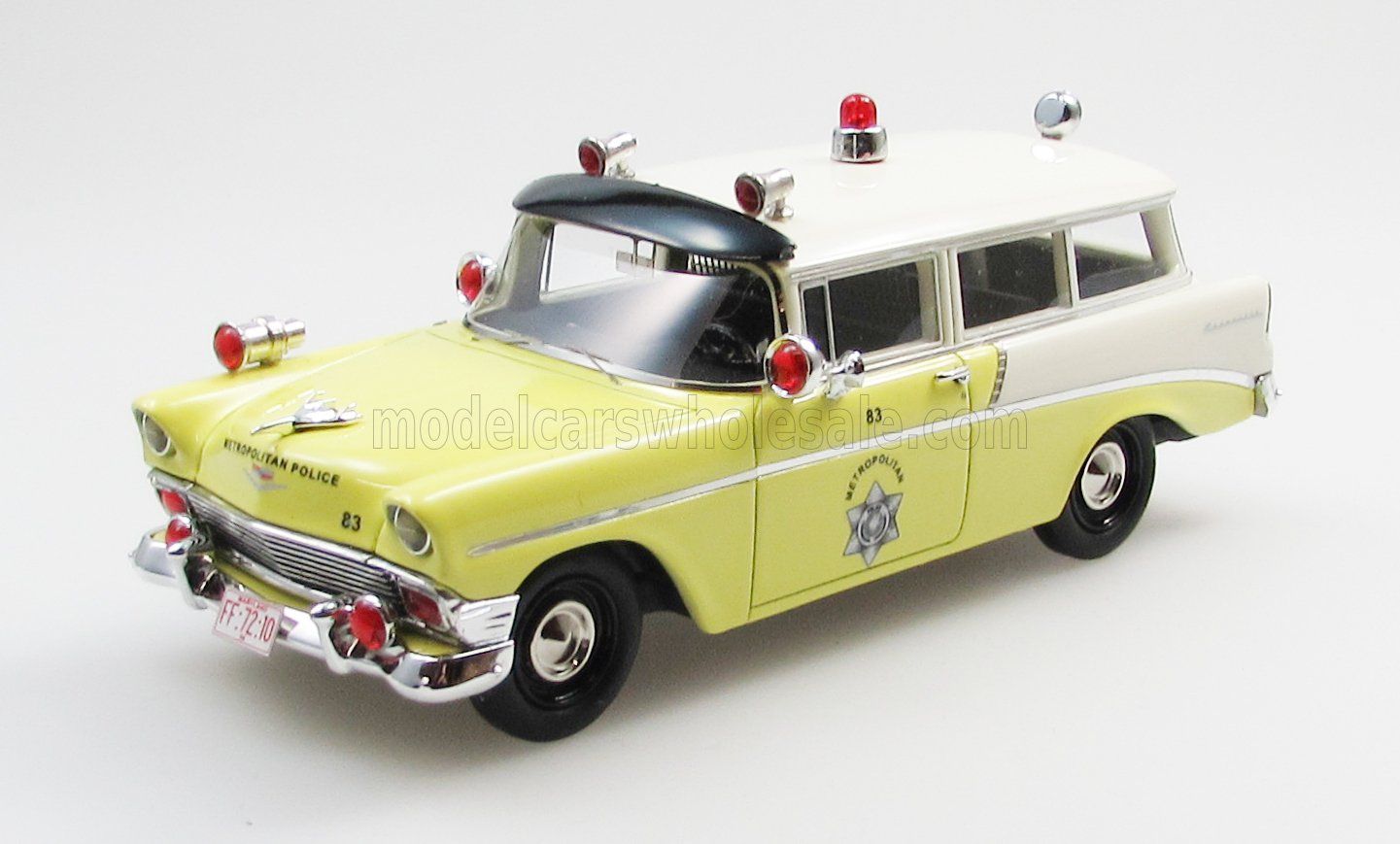 1:43 Esval Model - Chevrolet 210 Handyman POlice 1956
