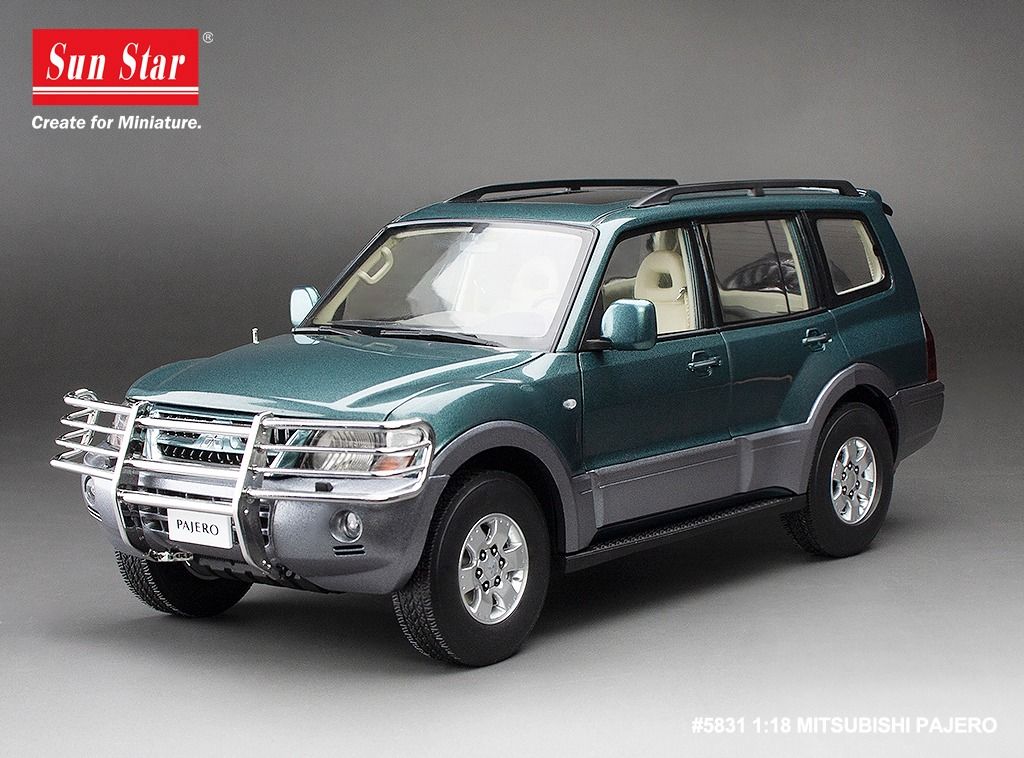 1:18 Sunstar YC MODEL - Mitsubishi Pajero V73 Green Metallic