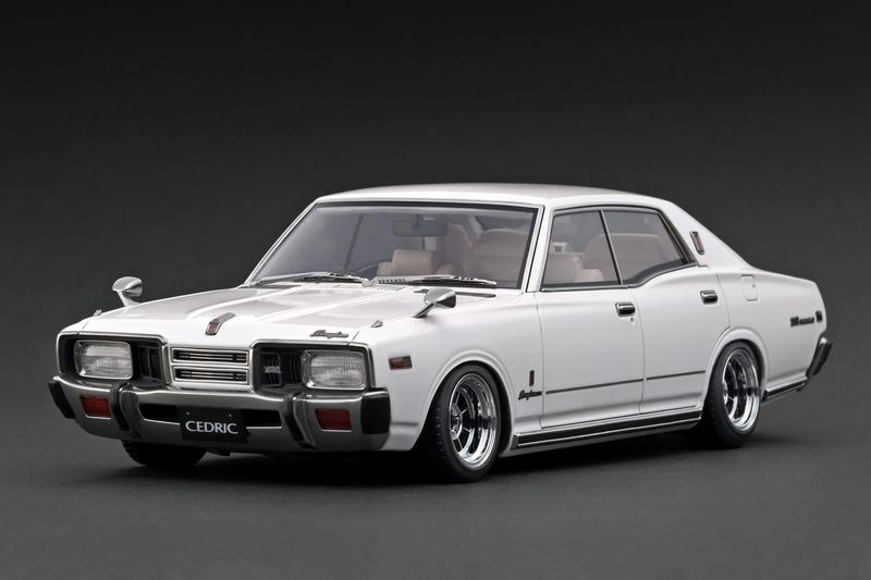 1:18 Ignition - Nissan Cedric Brougham (330), white 1:18 Ignition - Nissan Cedric Brougham (330), white