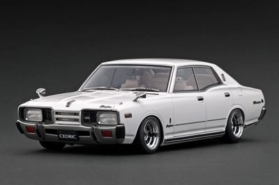 1:18 Ignition - Nissan Cedric Brougham (330), white 1:18 Ignition - Nissan Cedric Brougham (330), white
