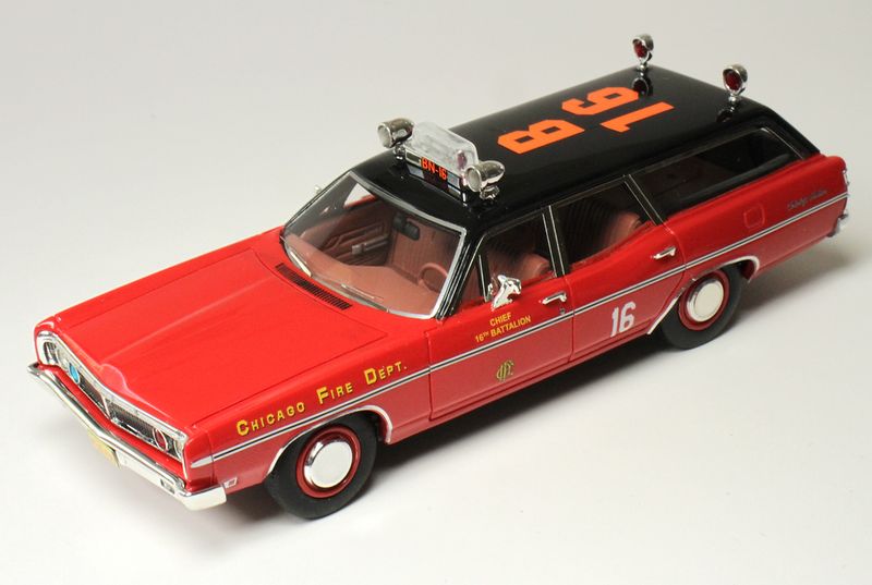1:43 Gladvarg - 1970 Ford Galaxie Station Wagon Chicago Fire Chief 1:43 Gladvarg - 1970 Ford Galaxie Station Wagon Chicago Fire Chief