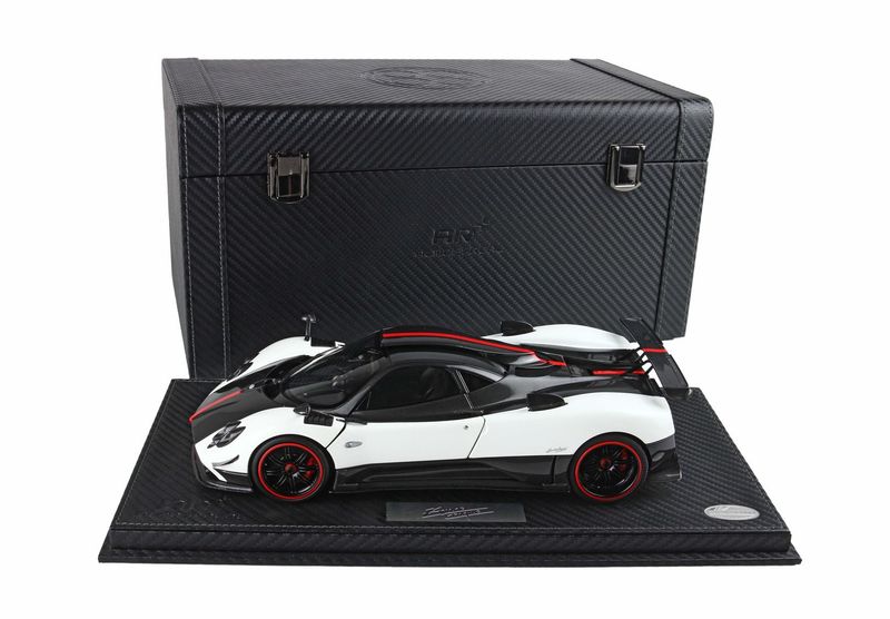 1:18 BBR - Pagani Zonda cinque coupe diecast full open Bianco Benny RHD - SPECIAL PACK 1:18 BBR - Pagani Zonda cinque coupe diecast full open Bianco Benny RHD - SPECIAL PACK