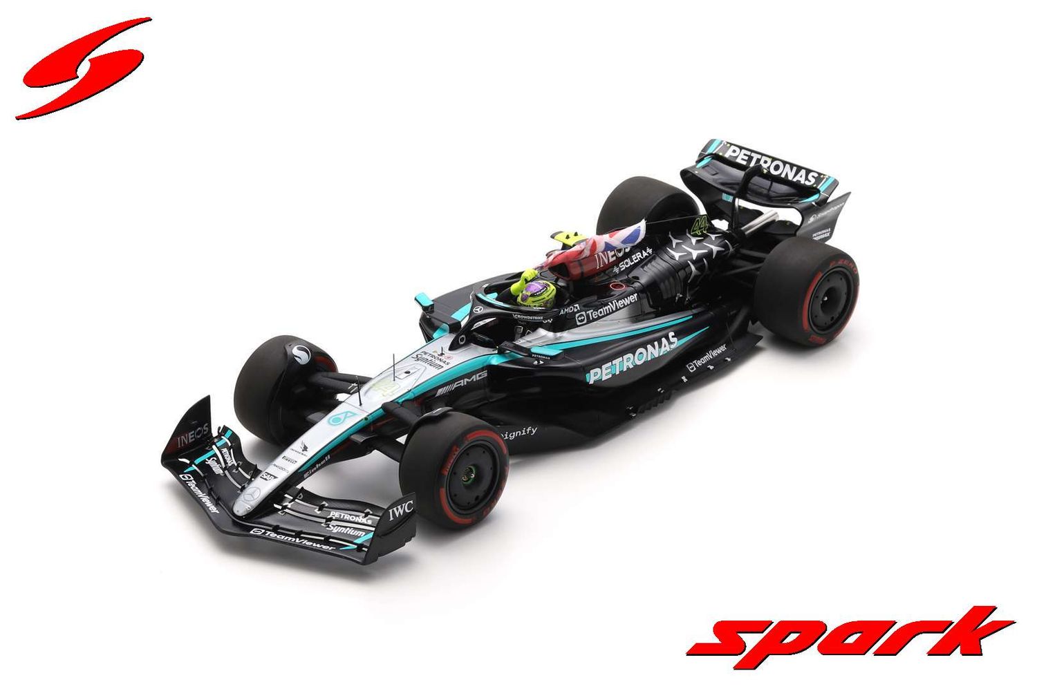 1:18 Spark - Mercedes-AMG PETRONAS Formula One Team No.44 F1 W15 E Performance Winner British GP 2024 Lewis Hamilton