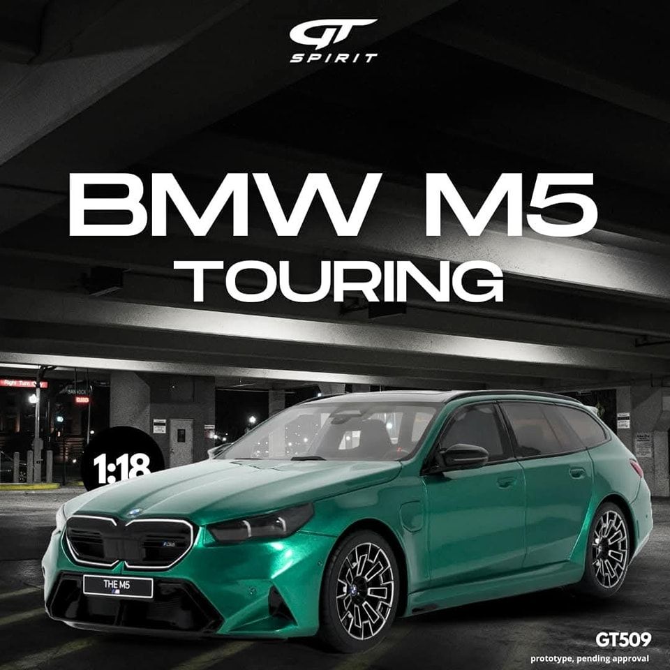 1:18 GT Spirit - 2024 BMW M5 Touring Green