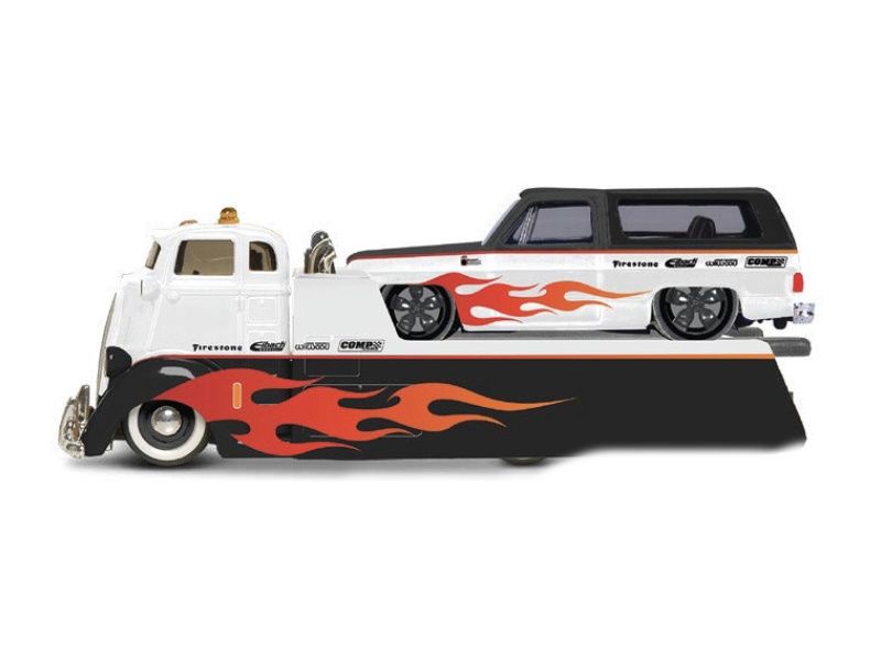 1:64 Maisto - C.O.E. FLATBED + Chevrolet K5 BLAZER 1979