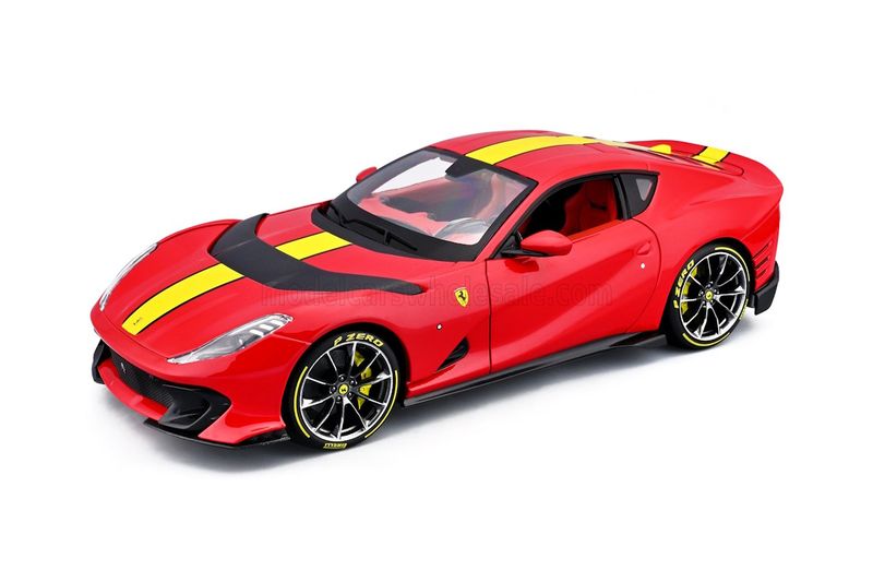 1:18 Bburago Signature - Ferrari 812 Competizione 2021 Rosso Corsa Red