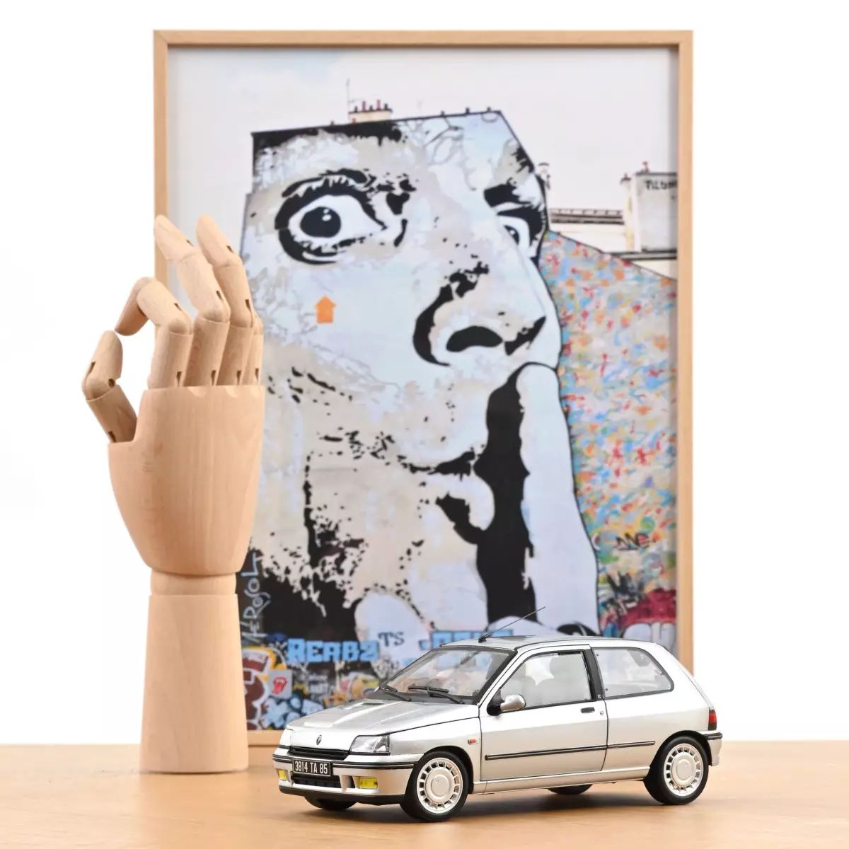 1:18 Norev - Renault Clio 16s 1992 Iceberg Grey
