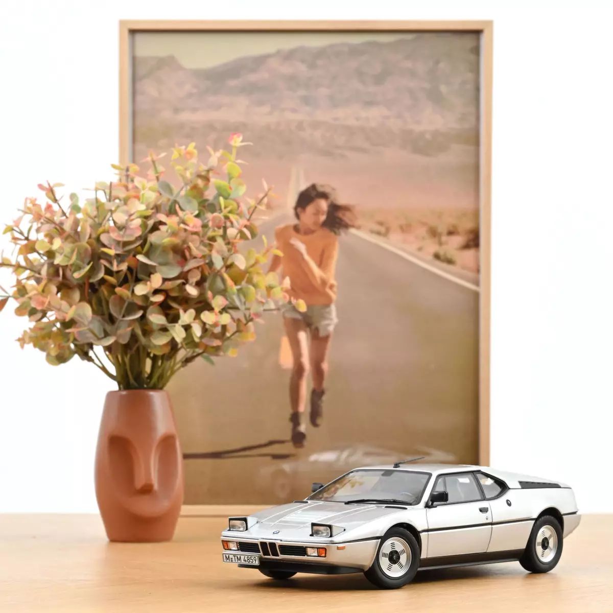 1:18 Norev -  BMW M1 1980 Silver metallic