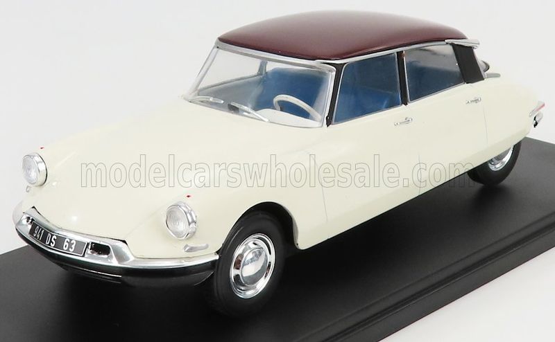 1:24 Hechette - 1956 Citroen DS19 Ivory Brown