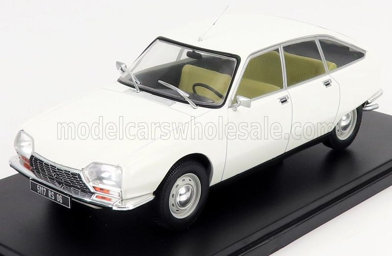 1:24 Hechette - 1970 Citroen GS Berline White 1:24 Hechette - 1970 Citroen GS Berline White