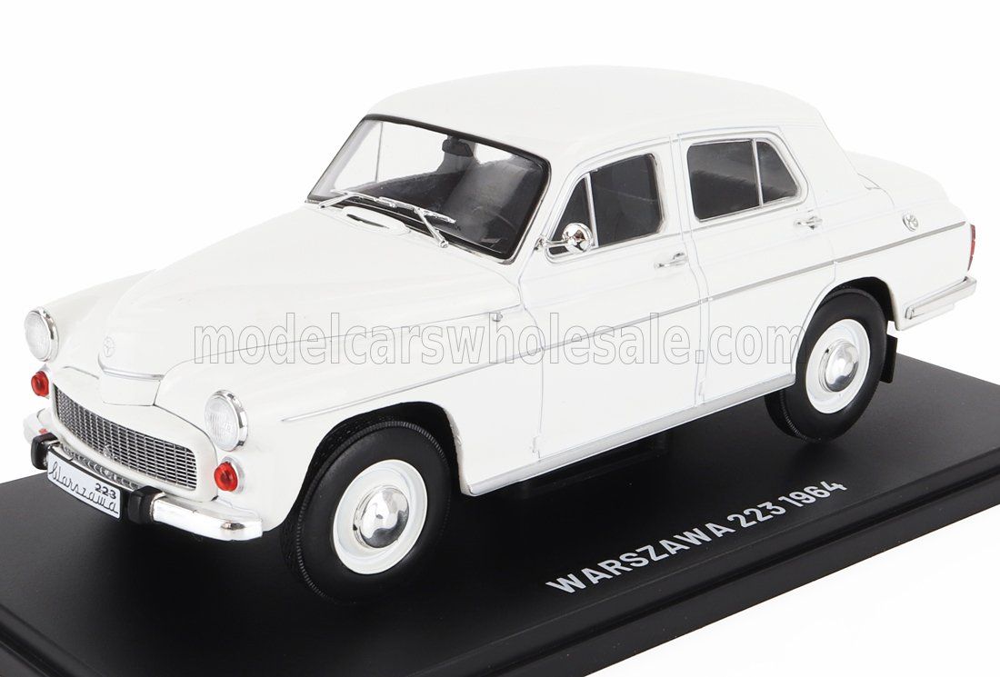 1:24 Hechette - 1964 Warszawa 223 White