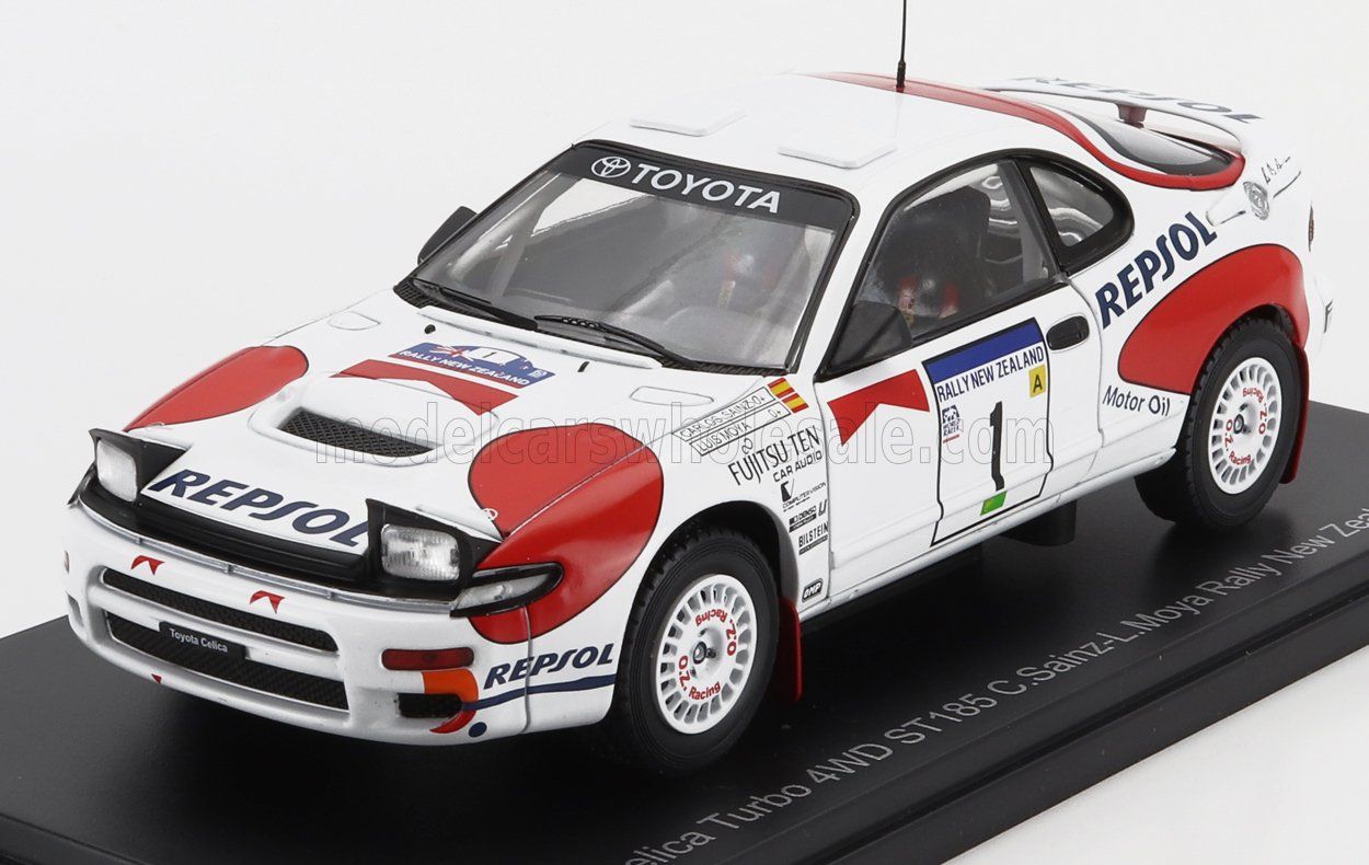1:24 Hechette - Toyota Celica GT4 Turbo 4WD ST185 Team Castrol #1 Winner Rally New Zealand 1992 C. Sainz - L. Moya