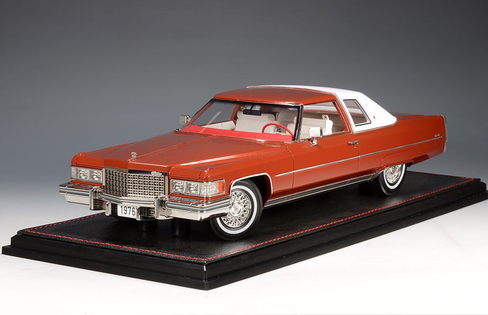 1:18 Stamp Models - 1976 Cadillac Coupe de Ville Amberglow Metallic