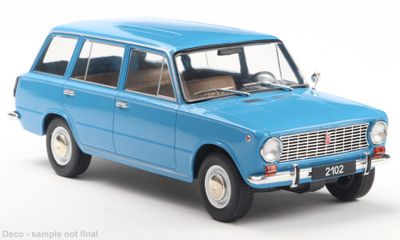 1:24 Whitebox - Lada 2102, hellblau, 1971 1:24 Whitebox - Lada 2102, hellblau, 1971