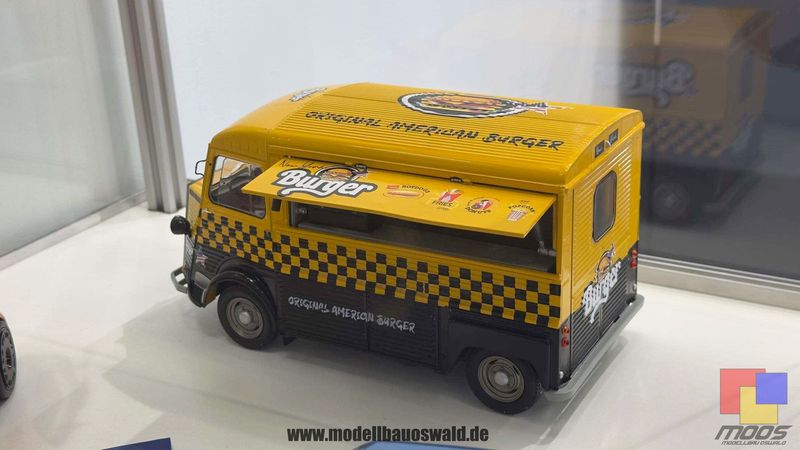 1:18 Solido - Citroën Type HY NYC BURGER yellow 1:18 Solido - Citroën Type HY NYC BURGER yellow