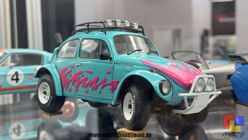 1:18 Solido - Beetle BAYA VICE CITY TRIBUTE blue 1:18 Solido - Beetle BAYA VICE CITY TRIBUTE blue
