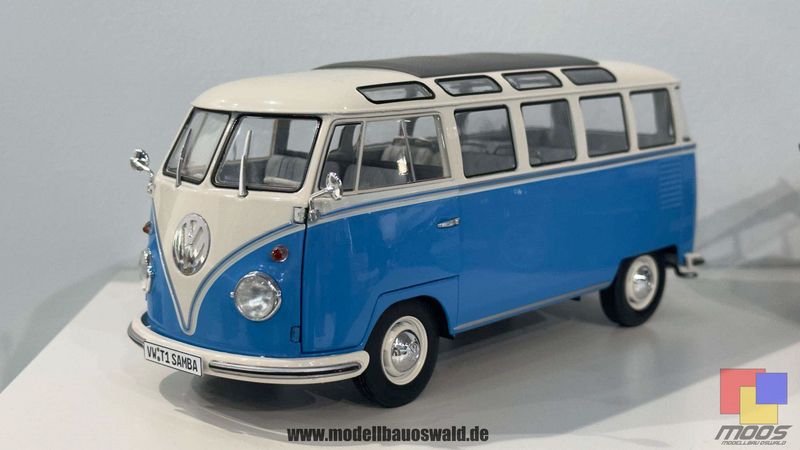 1:18 Solido - VW T1 Samba blue/white 1:18 Solido - VW T1 Samba blue/white