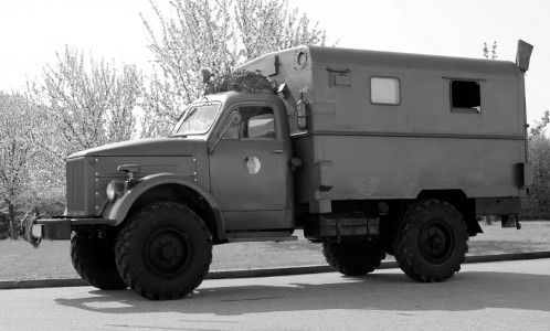 1:43 Premium ClassiXXs - GAZ 63 KUNG, NVA