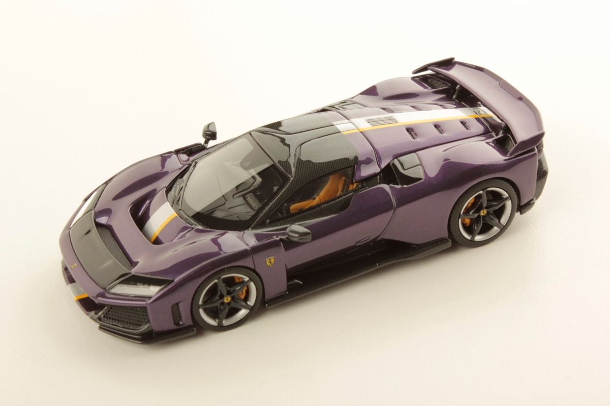 1:43 Looksmart - Ferrari F80 Viola Hong Kong with Livery