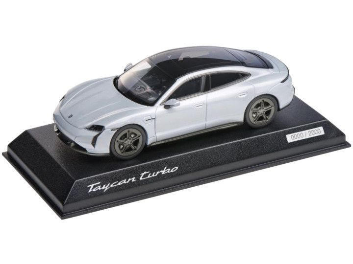 1:43 Porsche Dealer - Porsche TAYCAN TURBO S (J1.2) Silver