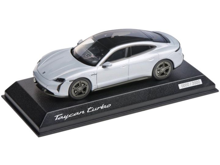 1:43 Porsche Dealer - Porsche TAYCAN TURBO S (J1.2) Silver 1:43 Porsche Dealer - Porsche TAYCAN TURBO S (J1.2) Silver