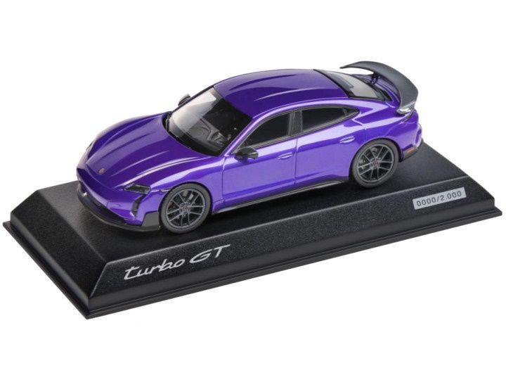 1:43 Porsche Dealer - Porsche TAYCAN TURBO GT (J1.2) WITH WEISSACH PACKAGE Limited Edition Purple