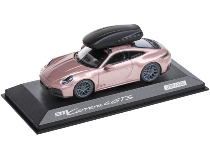 1:43 Porsche Dealer - Porsche 911 CARRERA 4 GTS (992.2) Limited Edition Rose