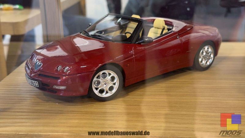 1:18 Norev - Alfa Romeo Spider 1999 Proteo Red metallic 1:18 Norev - Alfa Romeo Spider 1999 Proteo Red metallic