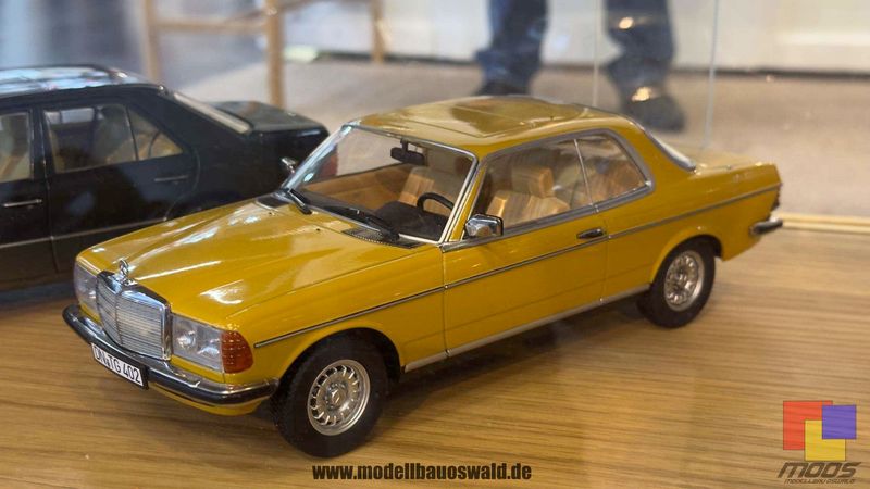 1:18 Norev - Mercedes-Benz 280 CE 1980 Sahara Yellow 1:18 Norev - Mercedes-Benz 280 CE 1980 Sahara Yellow