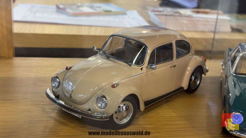 1:18 Norev - VW 1303 1973 Sahara Beige 1:18 Norev - VW 1303 1973 Sahara Beige