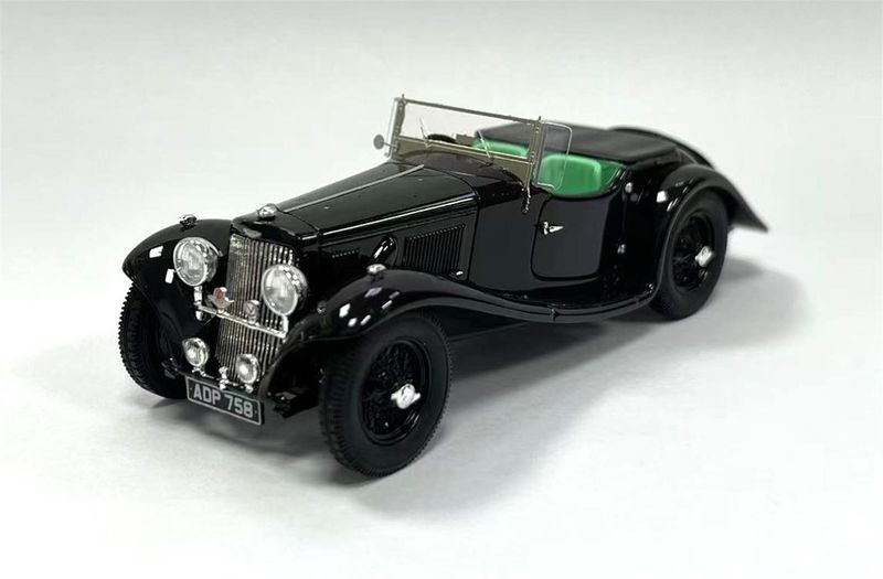 1:43 Matrix - Aston Martin 15-98 2-4 passenger black 1938