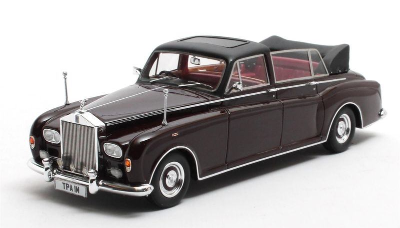 1:43 Matrix - RR Phantom VI Landaulette #PRH 4768 Mrs. V. Gillard maroon 1973