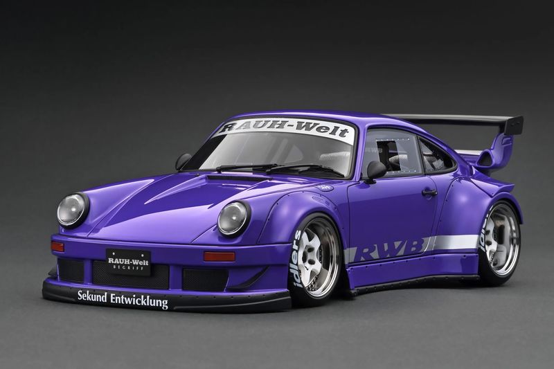 1:18 Ignition - RWB 930, purple 1:18 Ignition - RWB 930, purple