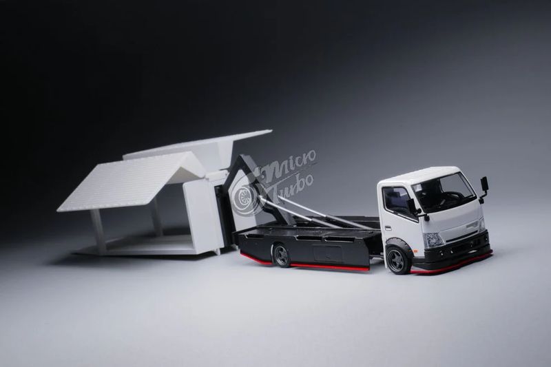 1:64 Mot Hobby - Custom Wing Truck, white