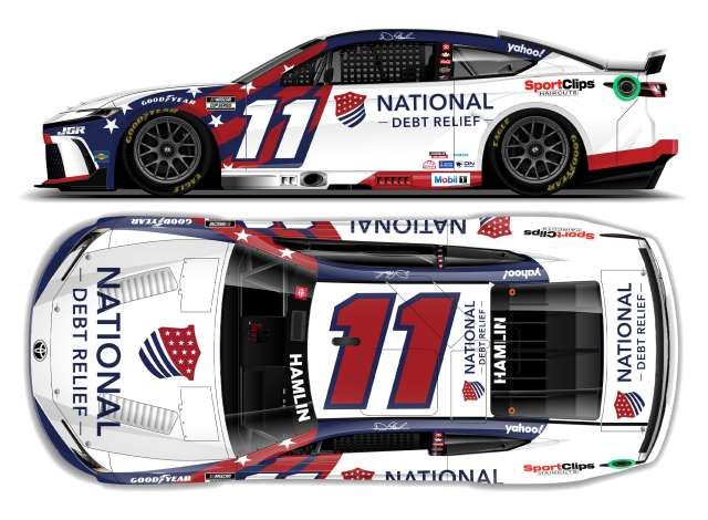 1:64 Action Racing Collectibles - 2025 Toyota Camry XSE #11 Denny Hamlin *National Debt Relief*