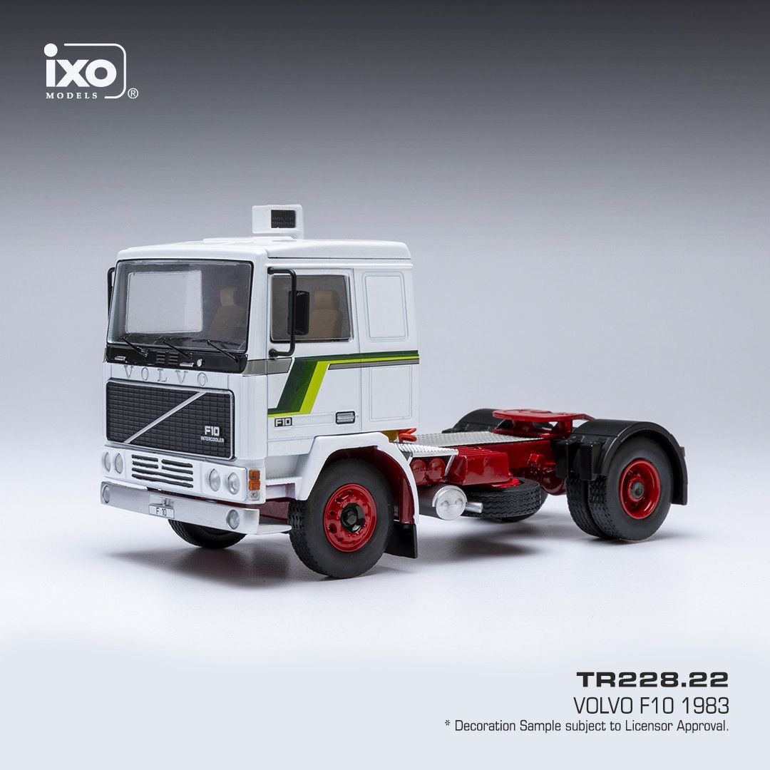 1:43 Ixo - Volvo F10, weiss/grün, 1983