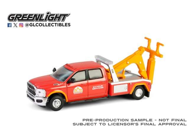 1:64 Greenlight - 2022 Ram 3500 Dually Wrecker *Dually Drivers Series 16*, red/orange