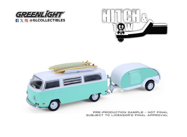 1:64 Greenlight - 1971 Volkswagen Type 2 with surfboards and Teardrop Trailer *Hitch & Tow Series 33*