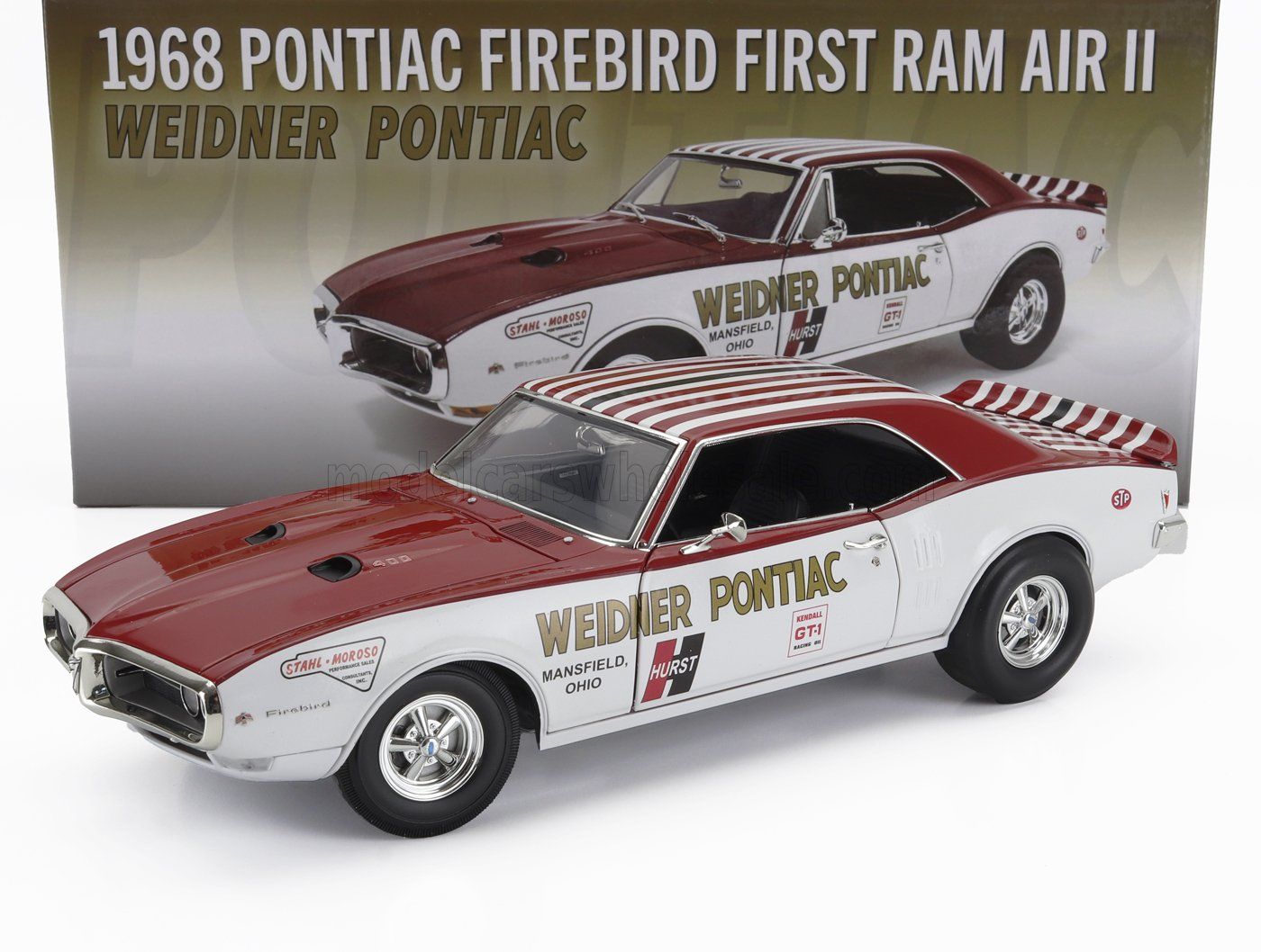 1:18 ACME - 1968 Pontiac Firebird First Ram Air II, *Weidner Pontiac*, white/red