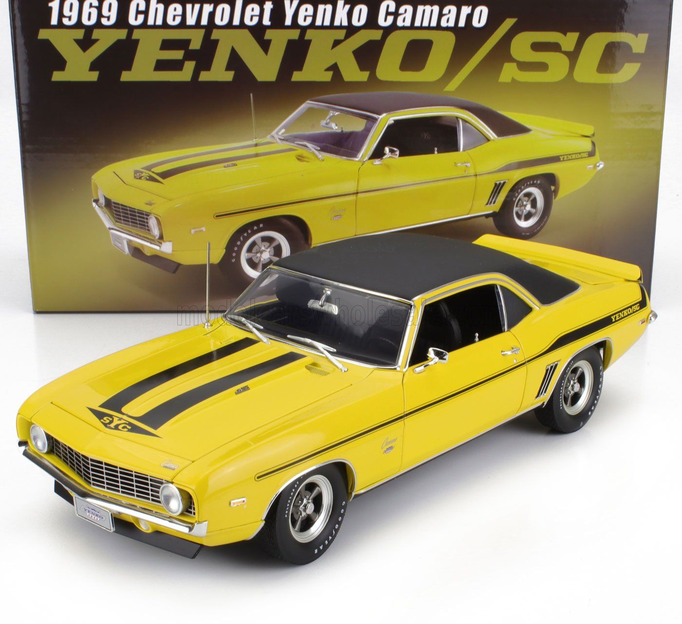 1:18 ACME - 1969 Chevrolet Yenko Camaro SC, yellow with black roof