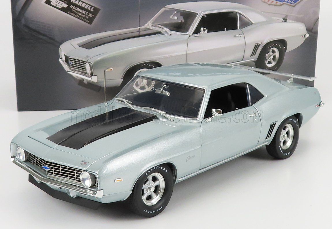 1:18 ACME - 1969 Chevrolet COPO Camaro - Cortez Silver