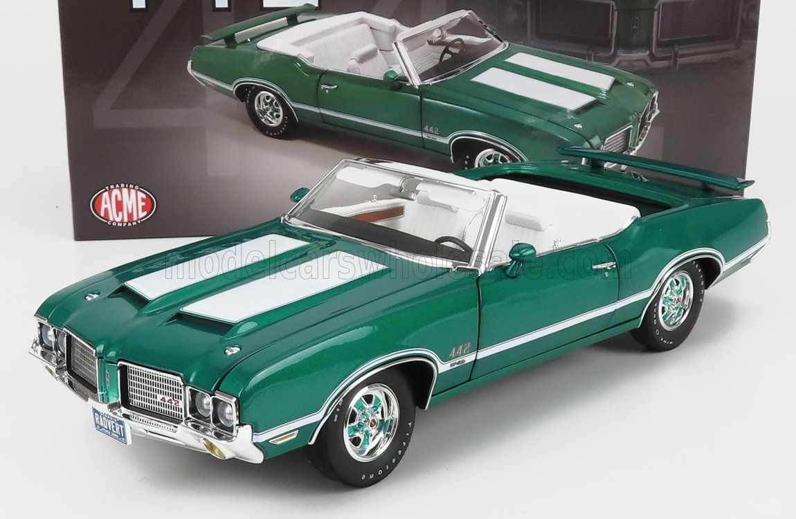 1:18 ACME - 1972 Oldsmobile 442 W-30 Convertible Radiant Green
