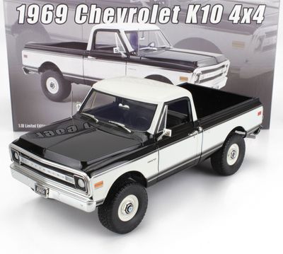 1:18 ACME - 1969 Chevrolet K10 4x4 - Classic Black & White 1:18 ACME - 1969 Chevrolet K10 4x4 - Classic Black & White