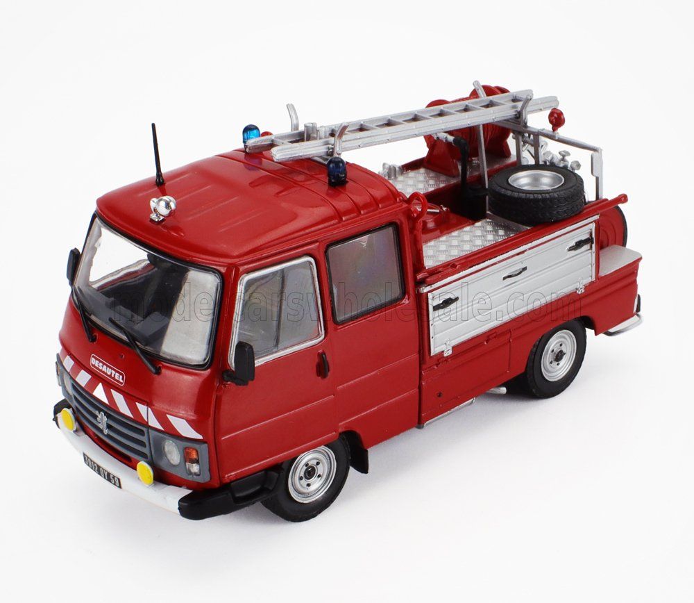 1:43 Hechette - PEUGEOT - J9 DESAUTEL FIRE ENGINE 1982